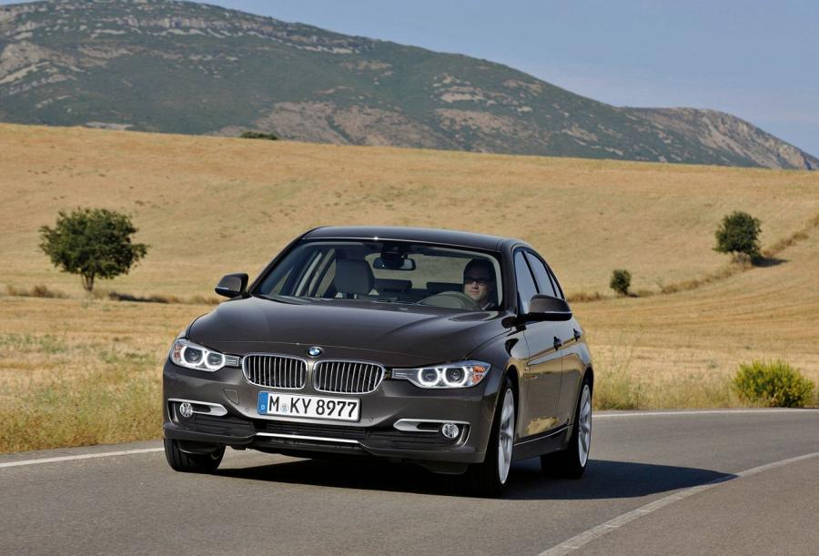 BMW 3-Series 2012 года  (фото 123 из 191)